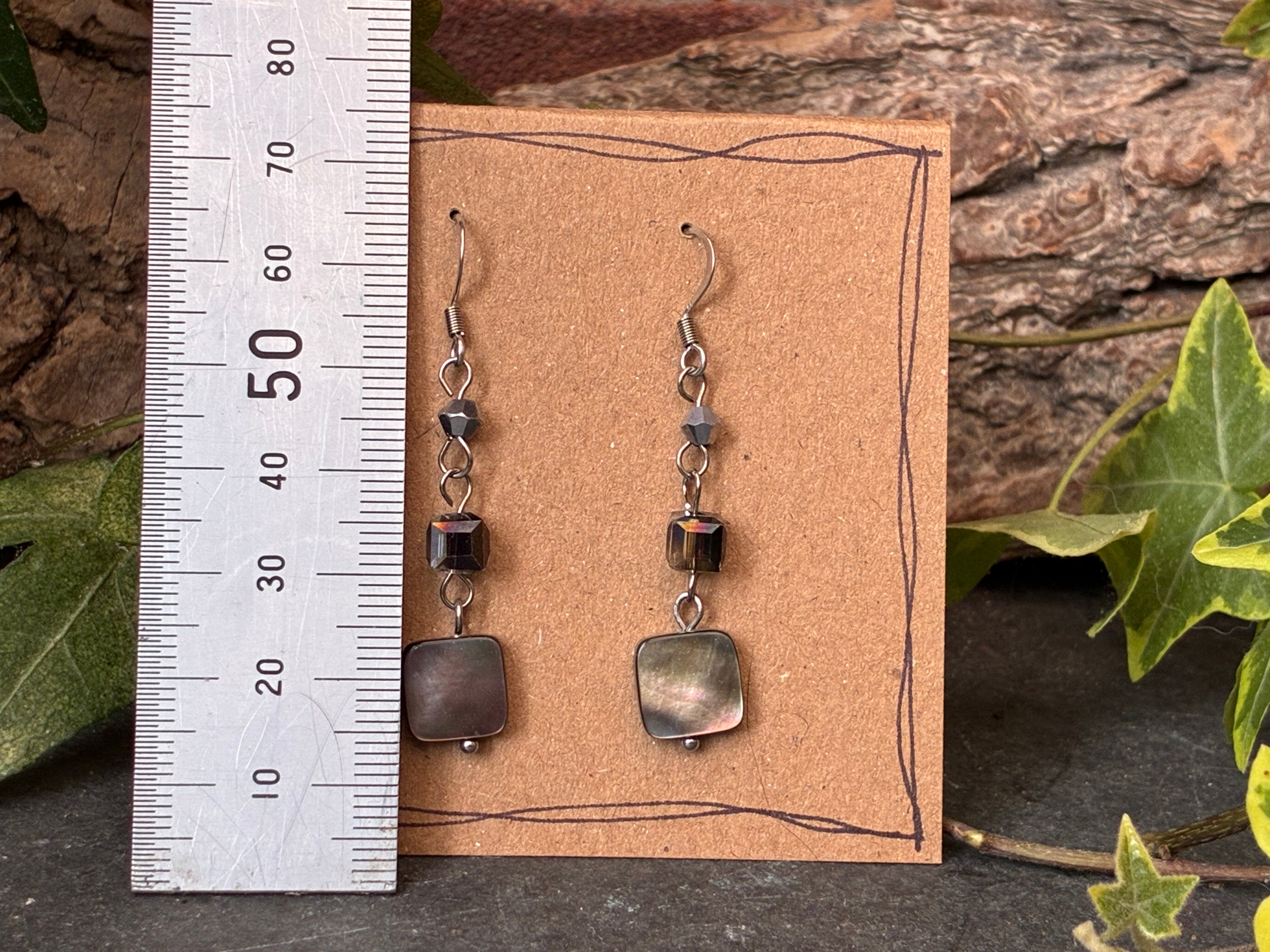 Dangle earrings