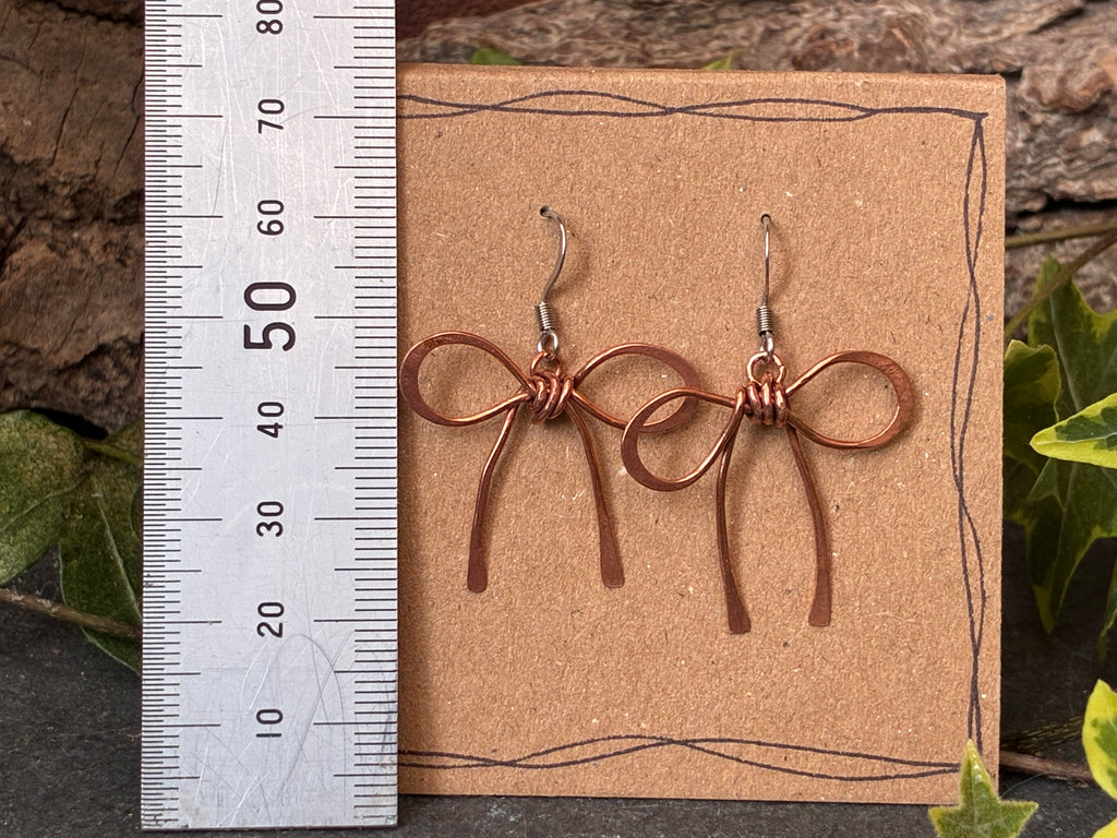 Copper bow earrings