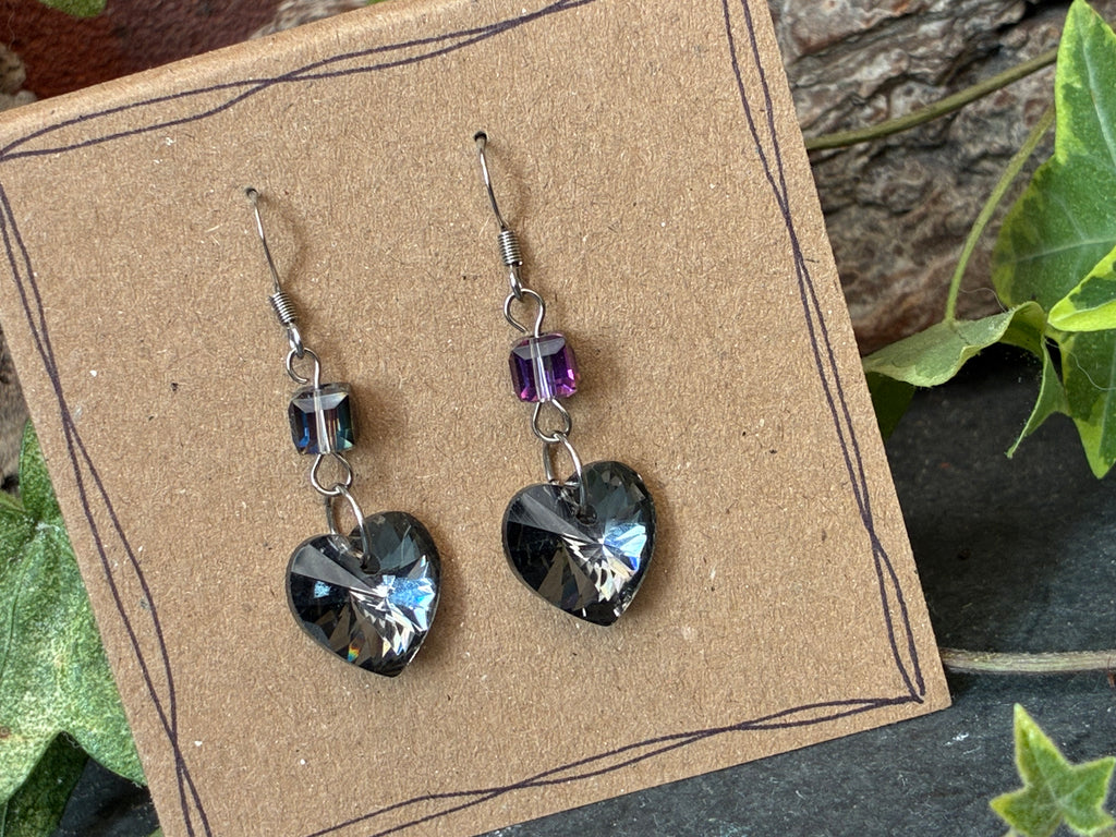 Sparkling heart earrings