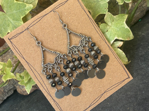 Chandelier black earrings