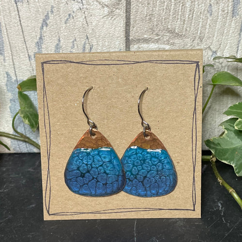 Blue plectrum copper earrings #8