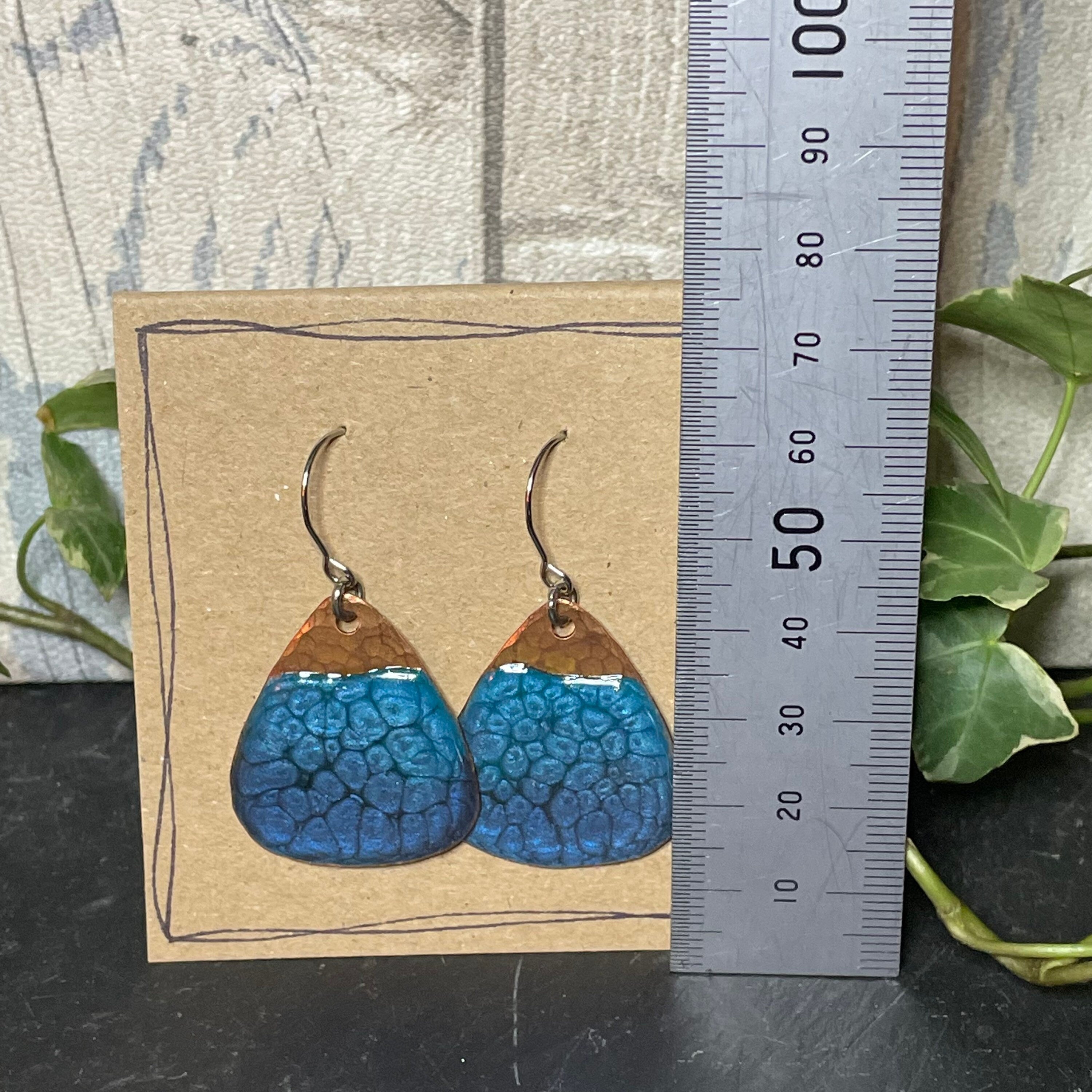 Blue plectrum copper earrings #8