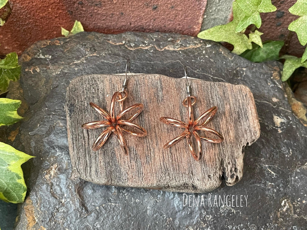 Dangle copper earrings. Flower earrings. Flower earrings. Delicate earrings